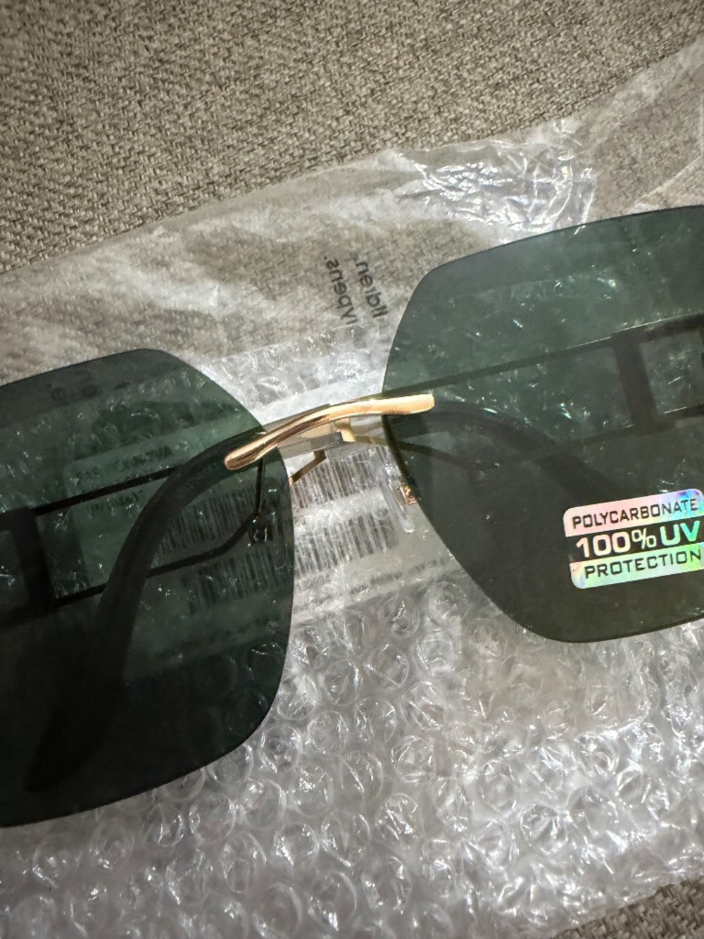 Women’s Sunglasses - Picture 2 of 6